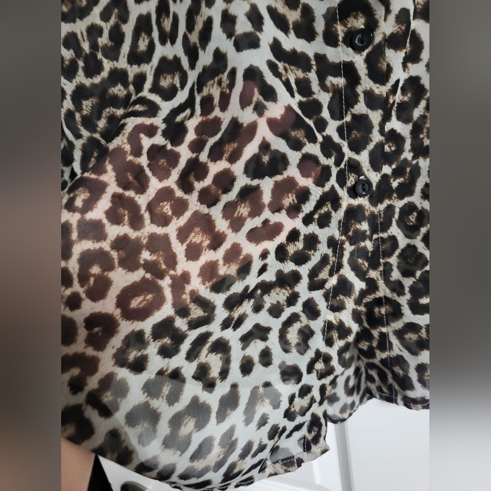 Rue 21 - Womens, Sheer Leopard Print, 3/4 Sleeves Blouse - Size L - Picture 4 of 6